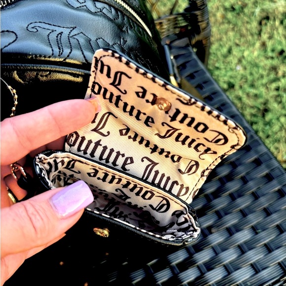 Juicy Couture Black Embossed Weekender Bag - Picture 8 of 11